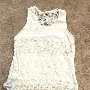 Solitaire Crocheted White Linen and Lace Tank Top-size Medium, EUC